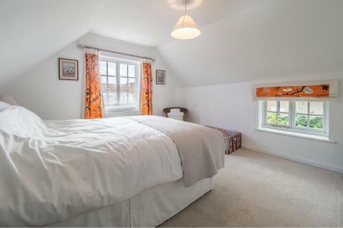 Crown Cottage