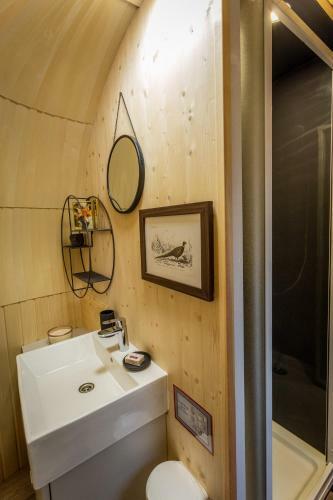 Majors Lodge - Culdees Castle Estate Glamping