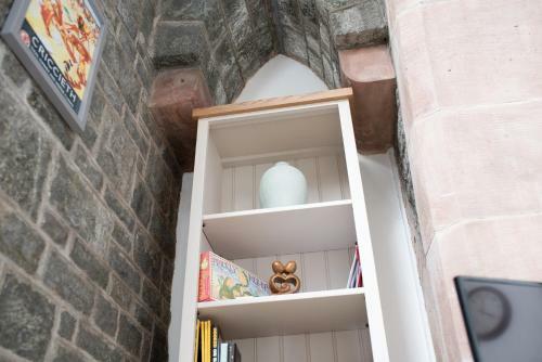 Arches Apartment