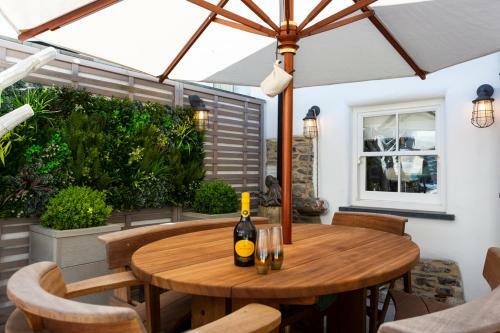Croyde Villa Sleeps 10 Wifi