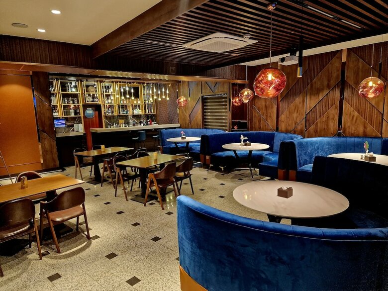 New West Hotel