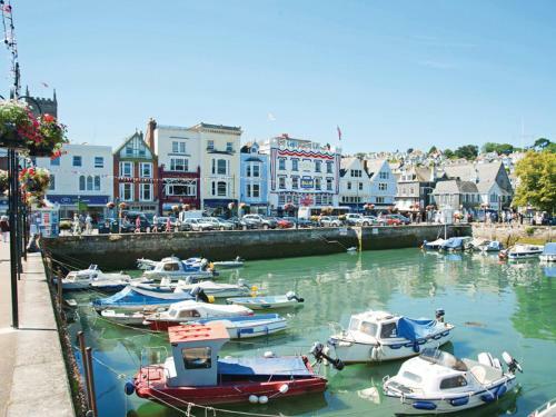 The Apartment, Newcomen Road