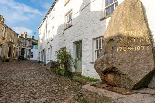 Cobble Cottage