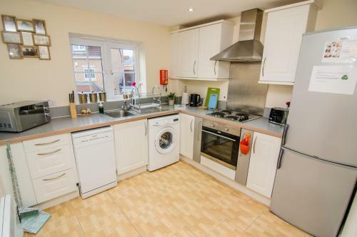 Sargeson Apartment