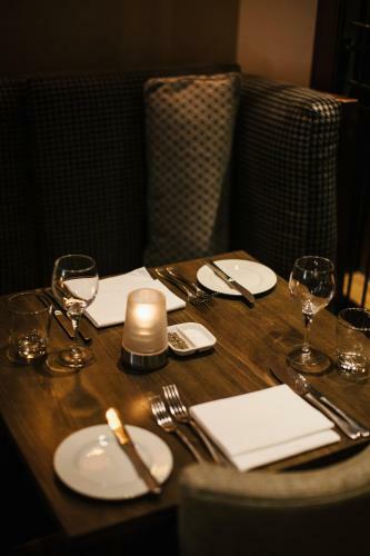 Hostal Forest Hotel