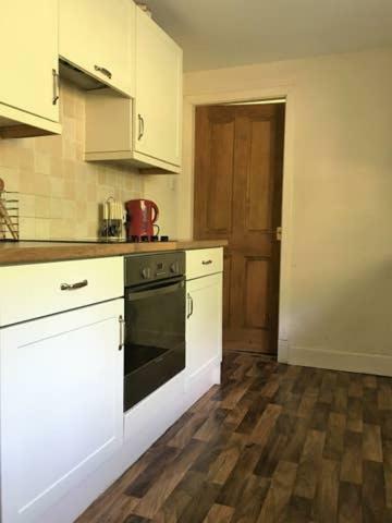 Apartamento Farm Cottage With Real Coal Fire
