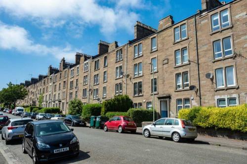 Apartamento Bright, Spacious West-end Flat, Near University