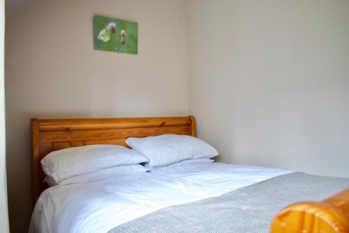 Modern & Charming 2 Bed Old Town Apartment - 2 Bed