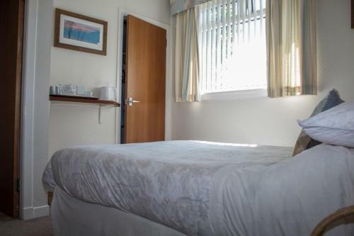 Hostal Whitecroft B&B