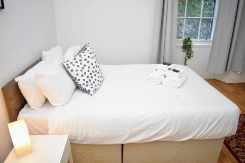 Edinburgh Castle View Apartment On Grassmarket