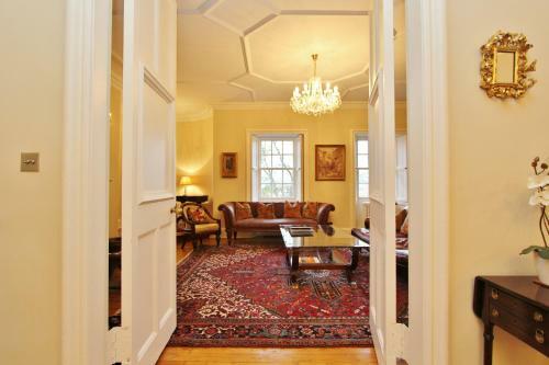Apartamento 3 Bed Apt In Historic Ramsay Garden