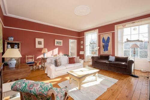 Altido Lovely 2bdroom Royal Circus Apartment
