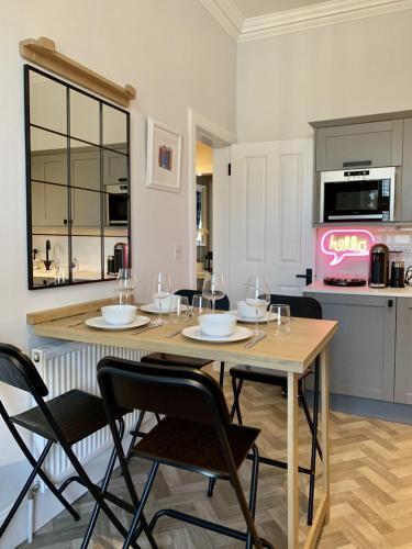 Apartamento Elegant And Modern Apt In Edinburgh City Centre