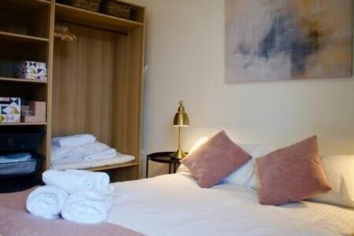 Apartamento Comfortable And Central One Bed - Sale!