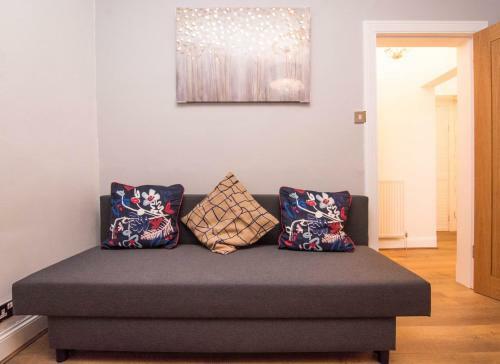 427 - Salmond Place Apartment