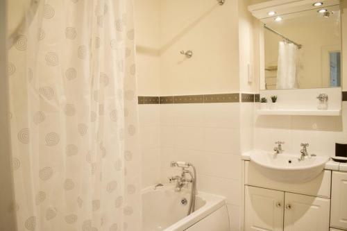 Luxury Penthouse Apartment Edinburgh Sleeps 4