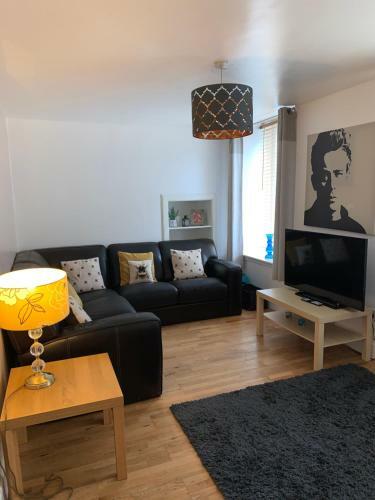 Impeccable 2-bed Apartment In Edinburgh