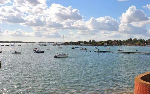 Still Waters, Emsworth