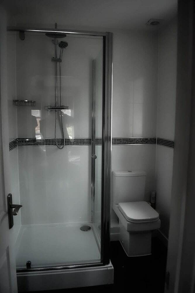 Tlc Exmouth Bed And Breakfast