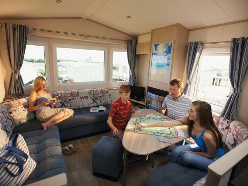 Holiday Home Thornwick Bay-5