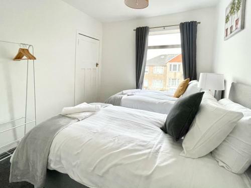 Kingsbridge Apartment