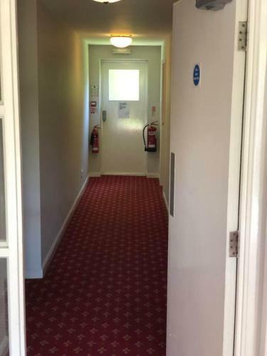 Hotel The Holroyd Arms