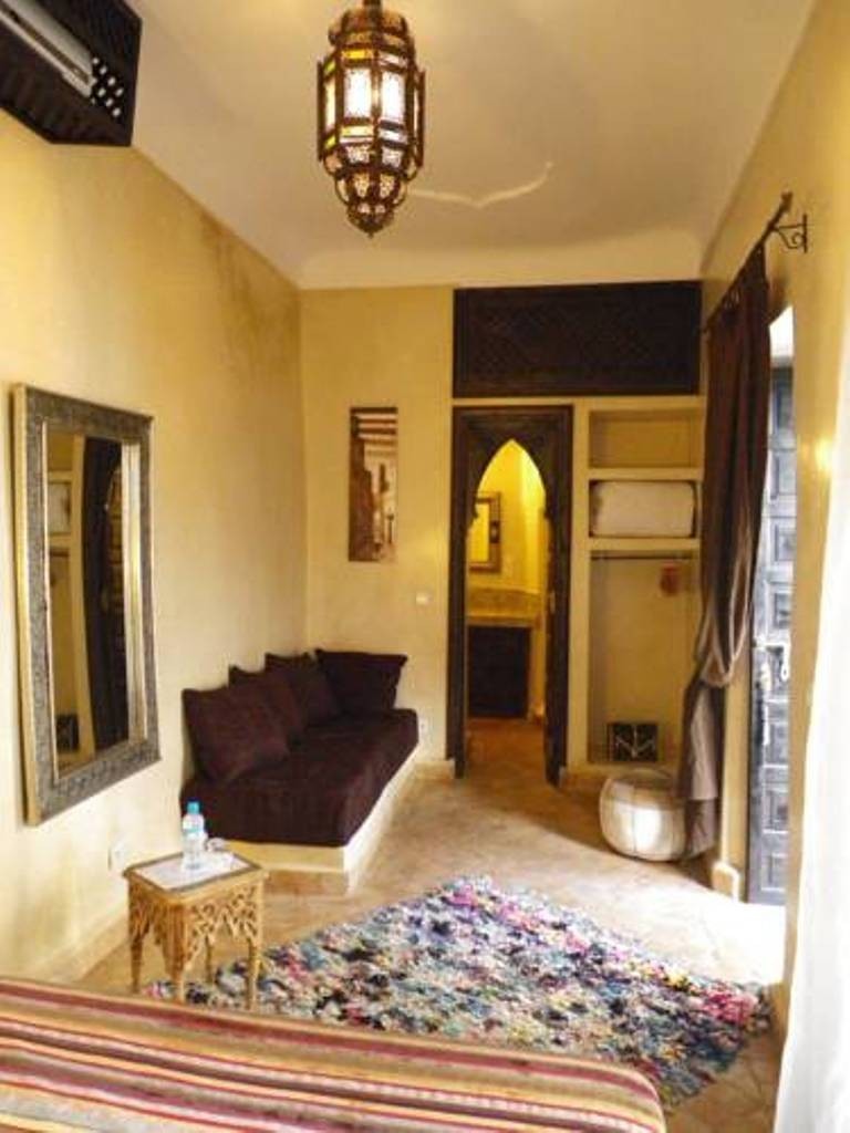 Riad Sharmance