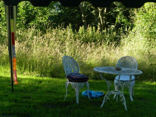 Comfy 1-bed Bell Tent With Great Views