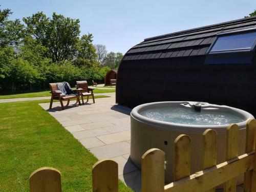 Lodge Ribblesdale Pods