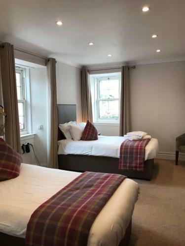 Inverkip Hotel