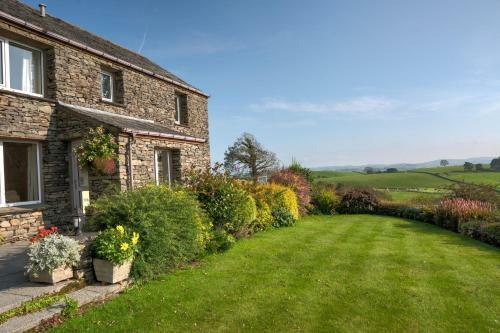 High Butterbent Cottage