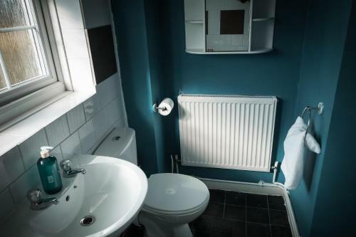 Apartamento Ideal House In Sittingbourne Parking -24-7 Checkin