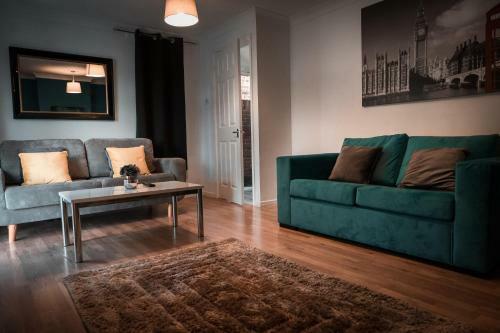 Apartamento Ideal House In Sittingbourne Parking -24-7 Checkin