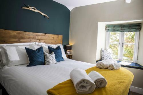 Bed & Breakfast Church House Inn, Churchstow