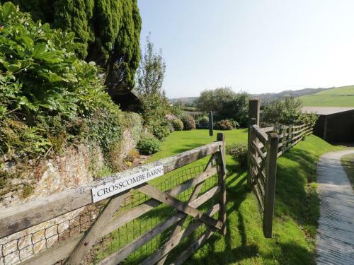 Crosscombe Barn