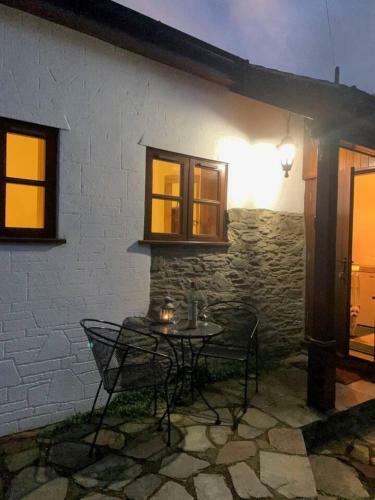 1 Bed Cottage 0 5 Miles To The Beach In Devon