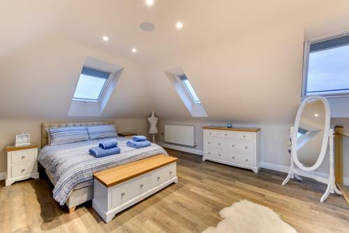 Kingsdown Villa Sleeps 10 With Wifi