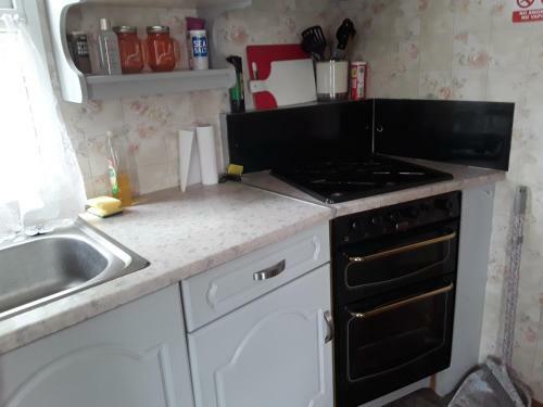 3 Bed Caravan Suzie 1 10 Mins From Beach Suzie 1