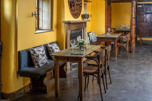 Bed & Breakfast Rising Sun Pub, Restaurant And Rooms