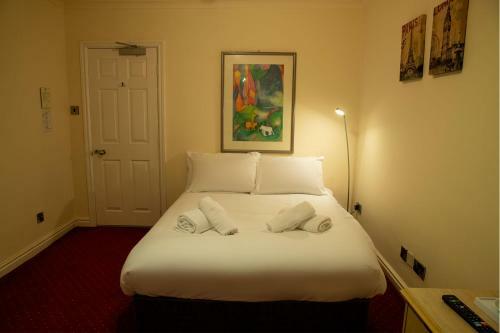 The Knighton Hotel By Paym�n Club