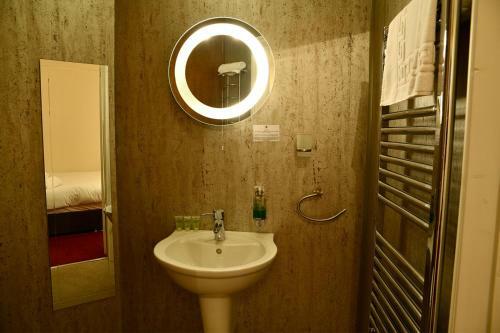 The Knighton Hotel By Paym�n Club