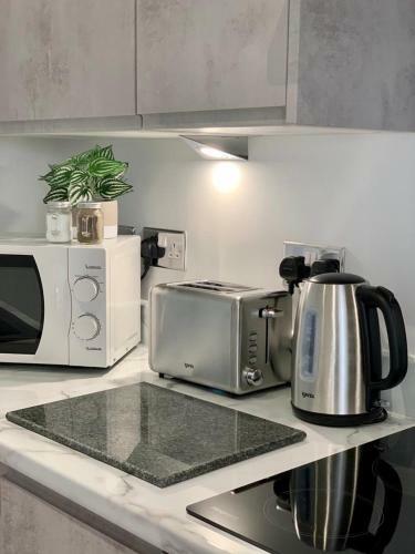 1 Bed Modern Apartment In A Converted Mill