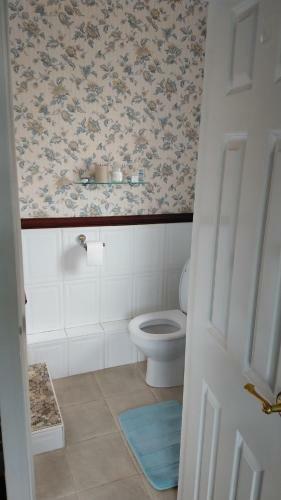 Hollingworth Lake Bed And Breakfast