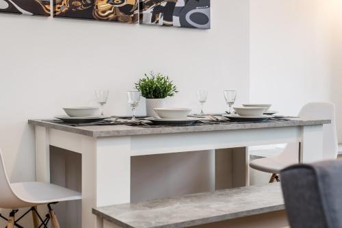 Apartamento Superb Location, Lovely And Bright 2 Bed
