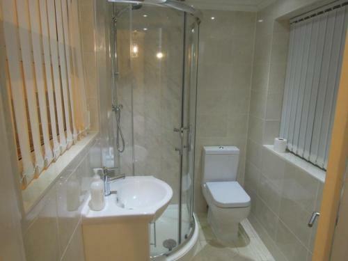 Dinas Apartments