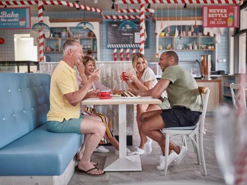 Holiday Home Hafan Y Mor-6