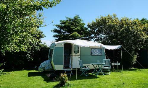 Kitty Unique 60s Caravan