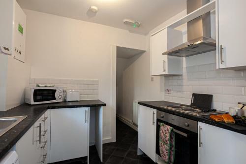 Classic Victorian 2 Bd House - Quick Links Central