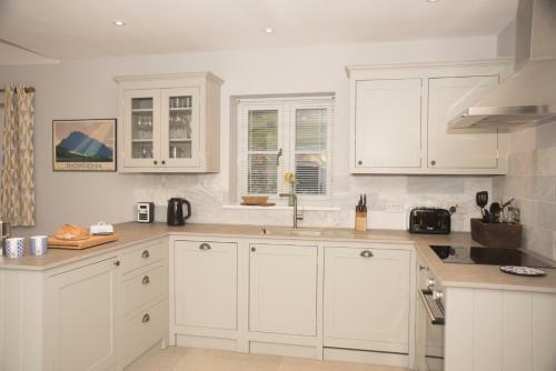 The Farmhouse At Gelli Newydd