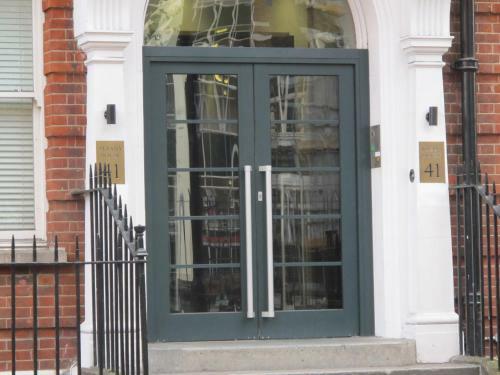Bloomsbury Apartments